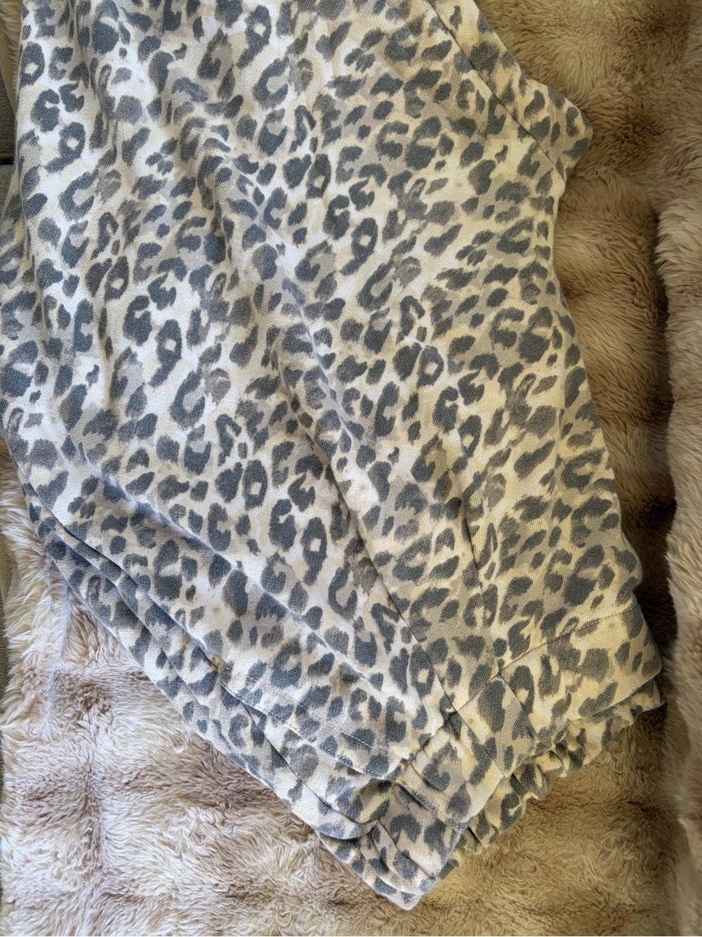 aerie Leopard Print ohSnap-Up Sweatshirt and Trouser in Cake Batter (Set) - Picture 6 of 16